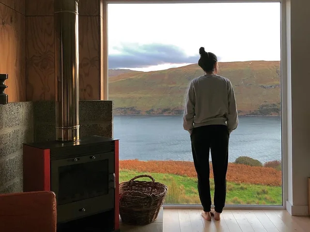 If Superhost Grant’s house feels warm and personal, it might be because he built it himself