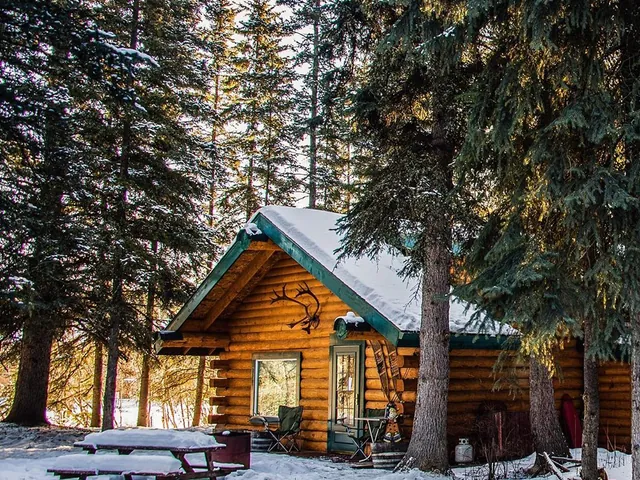 Our top 12 homes for the holidays wouldn’t be complete without home #4