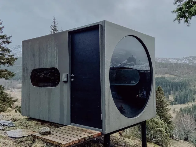 Contemplating the Førde Fjord from Superhost Torstein’s cubic cabin might be the world’s best way to think inside the box