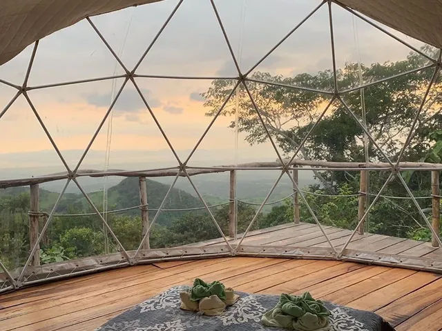 This remote dome in the jungle comes with bedside binoculars for spotting tropical birds by day and planets by night