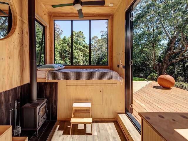 Only two hours from Sydney, Lucky’s tiny house lets you live among the wildlife of Kangaroo Valley
