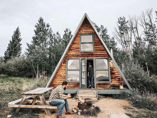 This cabin on the edge of Routt National Forest might look secluded, but don’t expect total solitude—moose, elk, foxes, marmots,