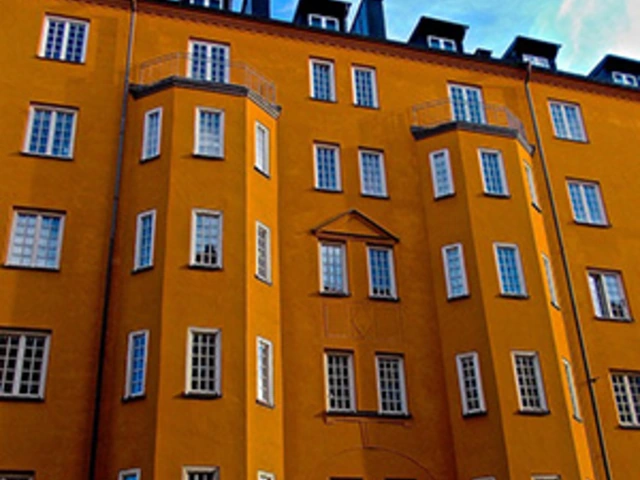 The Grand Scandinavian Circle Tour with St. Petersburg