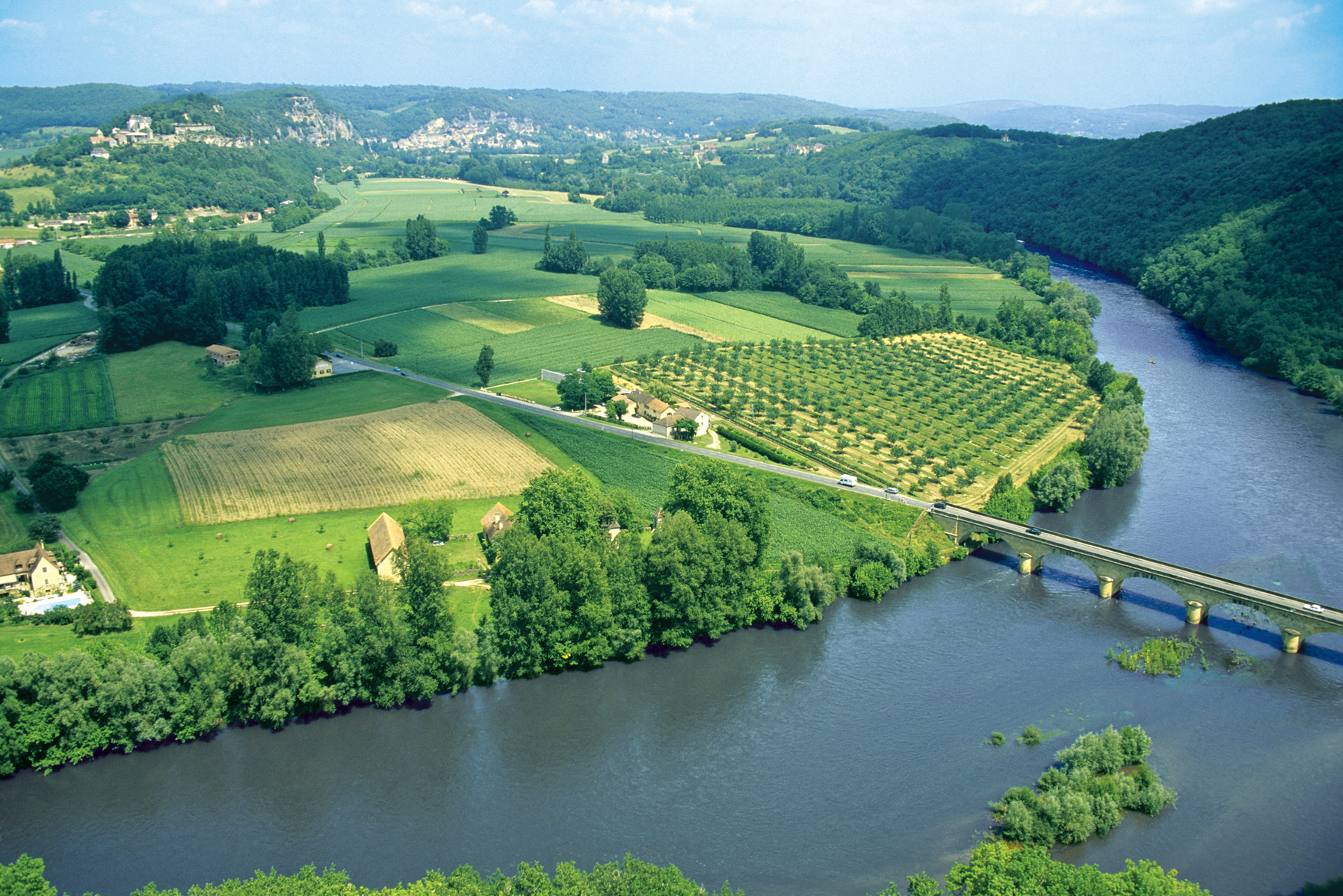 Dordogne_River.jpg