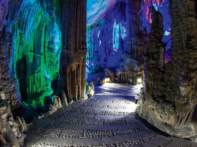 Grand China & the Yangtze