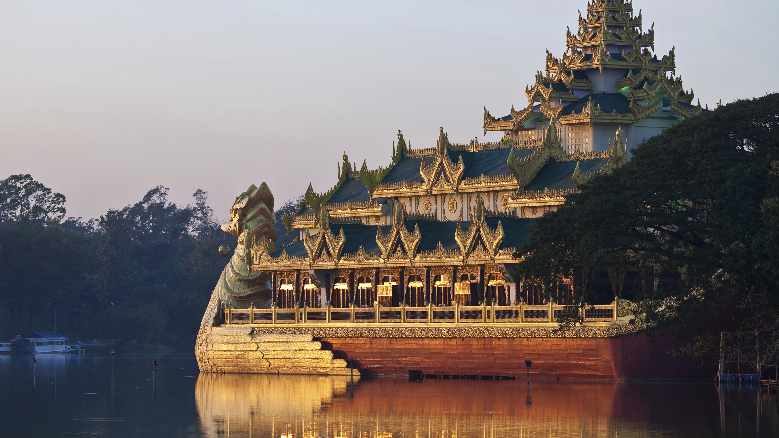 Grand Interior Adventure Cruisetour UK A/S 6A