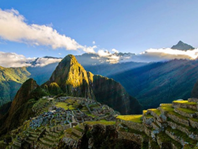 From the Inca Empire to the Peruvian Amazon with the Nazca Lines