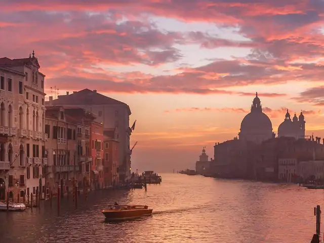 Venice Getaway 4 Nights