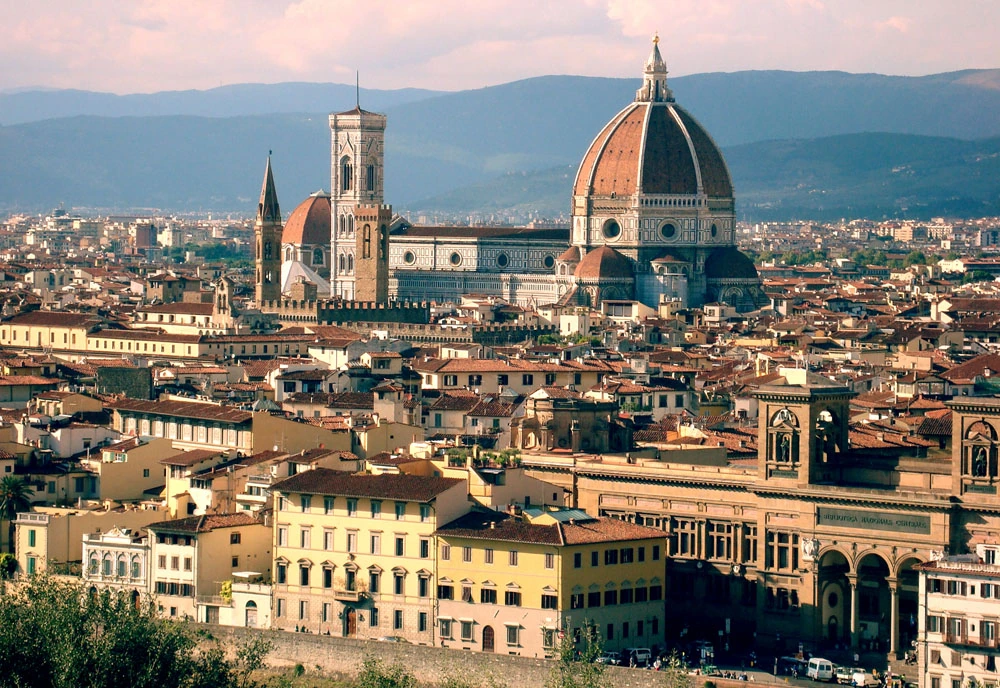 Italy's Bella Vita featuring Florence, Bologna and Lake Como