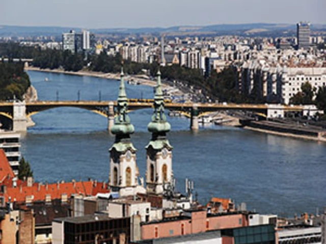 From the Danube Delta to Prague with 2 Nights Transylvania