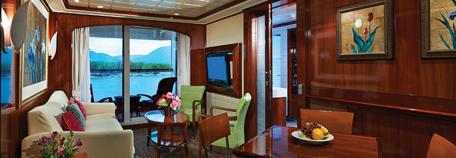 7-DAY ALASKA WITH HOLKHAM BAY GLACIER FJORDS FROM VANCOUVER