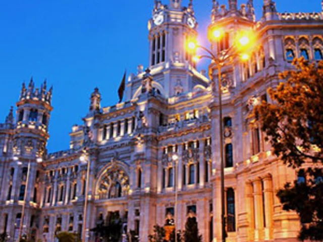 Lisbon, Seville & Madrid with Barcelona