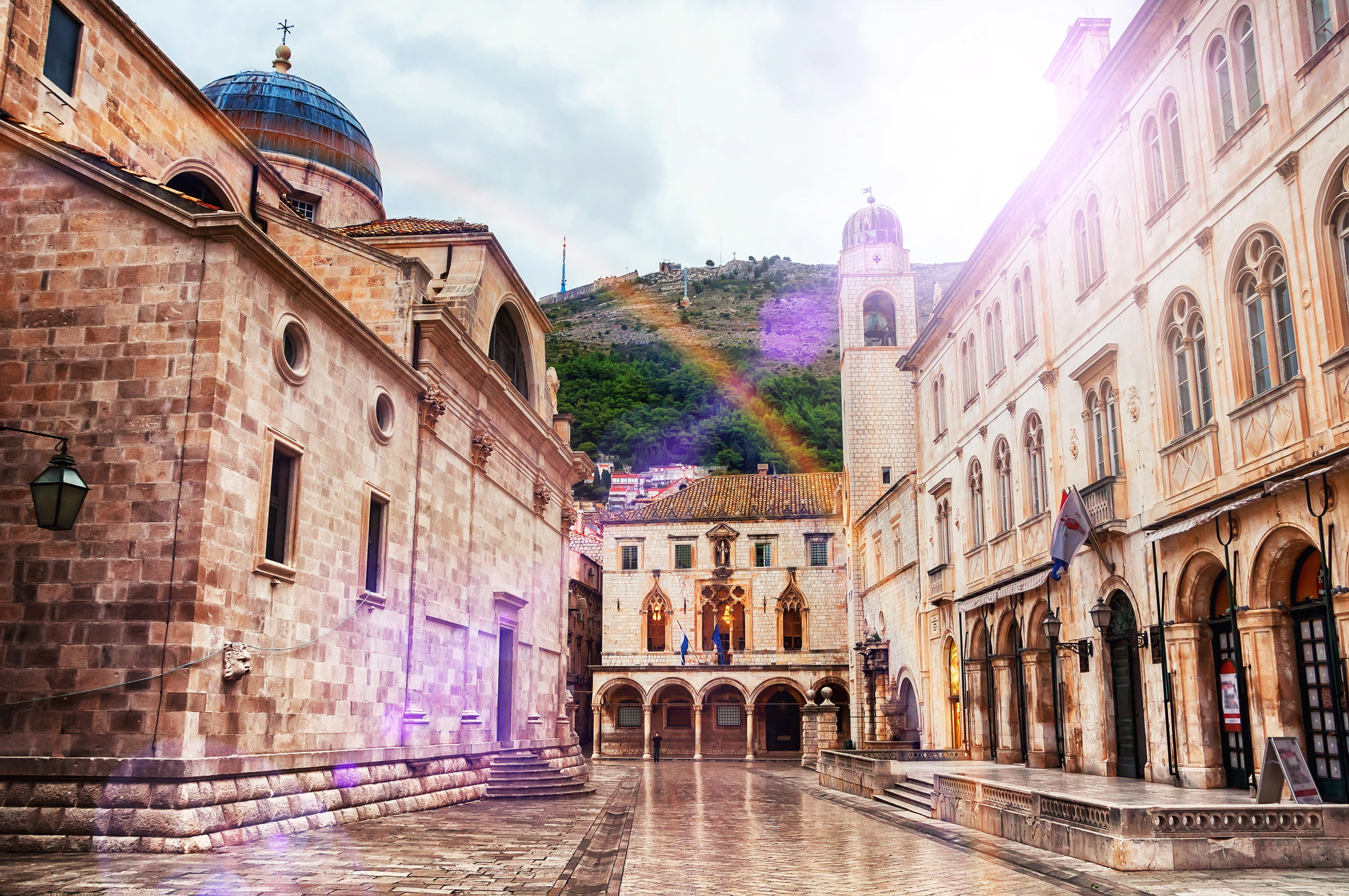 Discover Croatia, Slovenia and the Adriatic Coast featuring Dubrovnik, Dalmatian Coast, Istrian Peninsula and Lake Bled