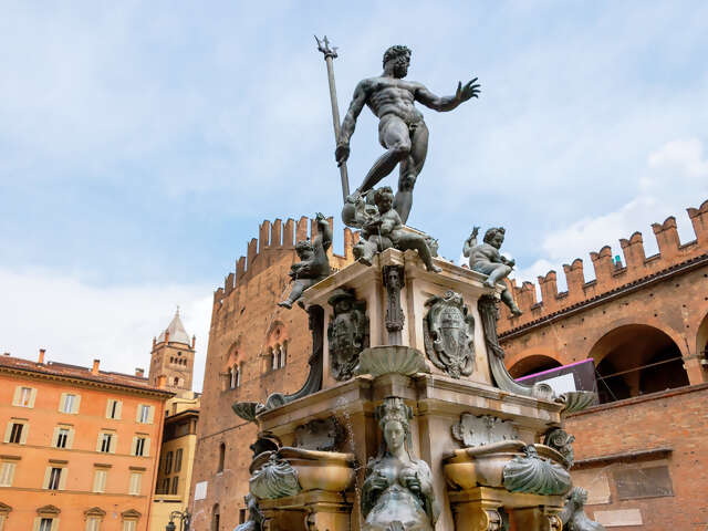 Italy's Bella Vita featuring Florence, Bologna and Lake Como