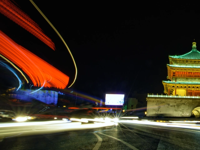 Beijing to Hong Kong: Great Wall & Warriors