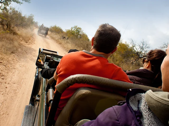 Explore Kruger & Victoria Falls