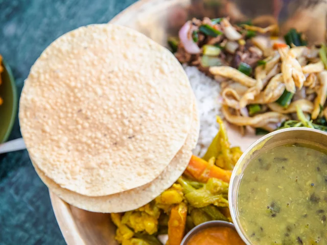 Nepal: Mountains and Temples