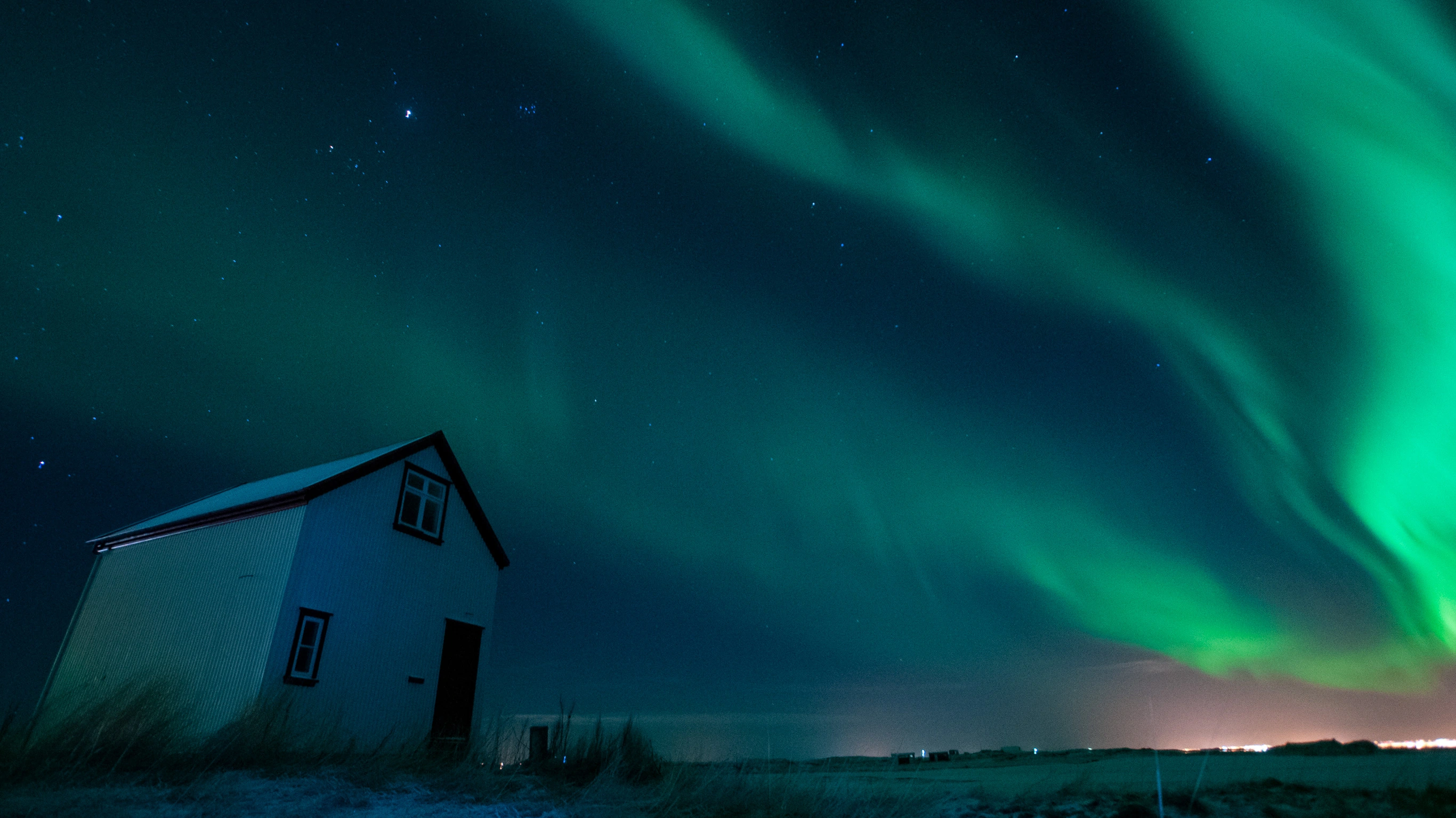Iceland Northern Lights & Golden Circle — Plus