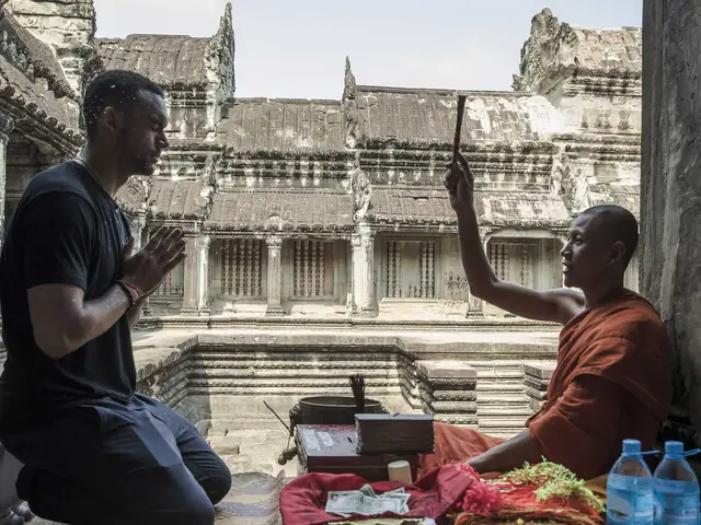 18-to-Thirtysomethings Cambodia Mini Adventure