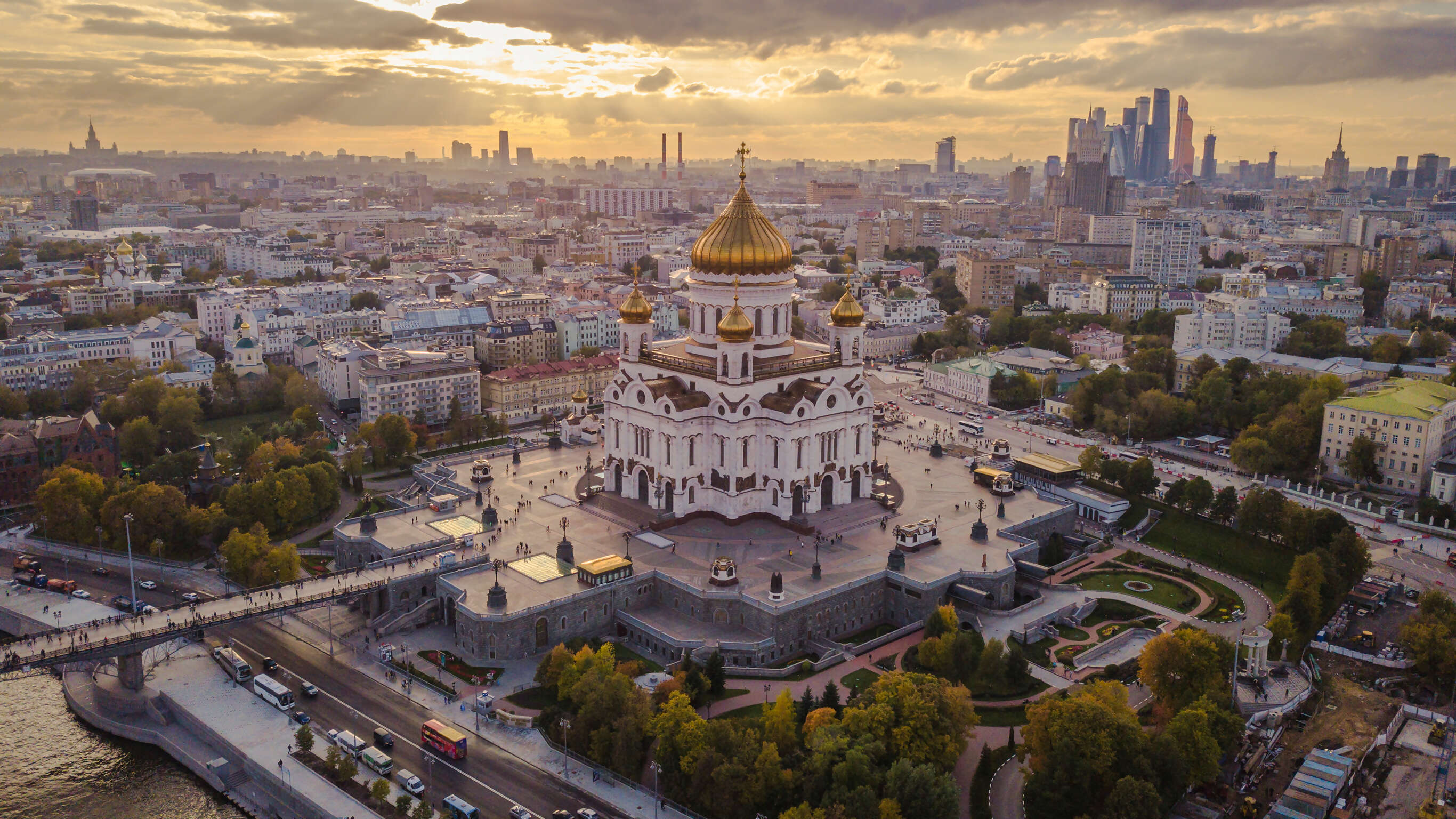 Back Roads of Russia: St Petersburg - Moscow
