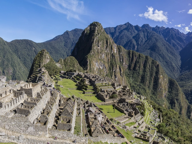 Inca Explorer