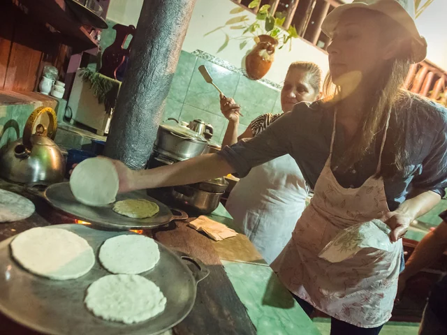 Classic Hanoi Mini-Adventure