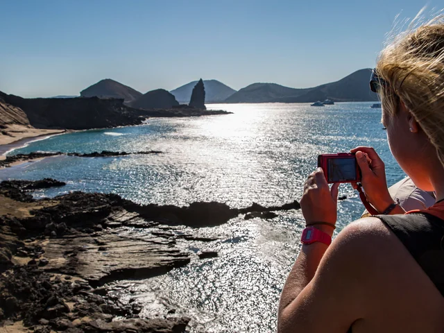 Complete Galápagos - Yolita