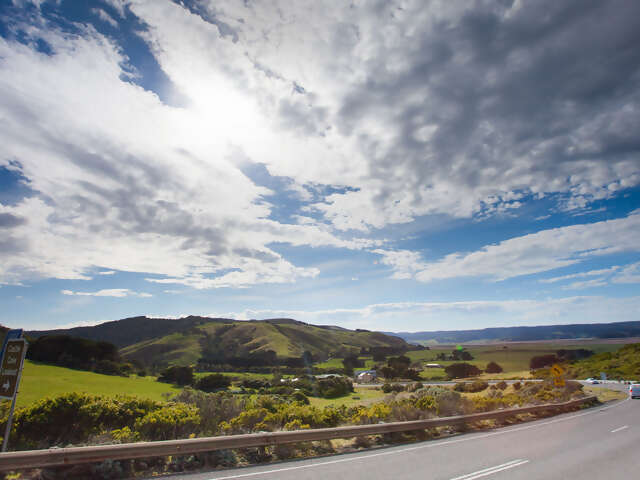 Melbourne to the Red Centre