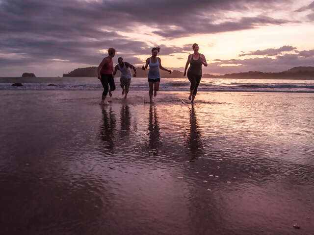 Basic Costa Rica: Coastlines & Cloud Forests