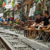 Vietnam, Laos & Thailand: Riversides & Railways