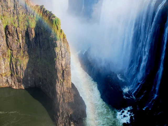 Kruger, Falls & Botswana Safari