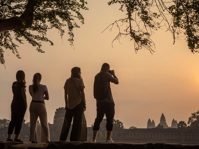 Indochina In-Depth: Temples & Teal Water
