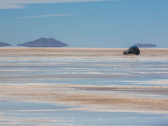 Inca Jungle: Rainbow Mountain & Salt Flats