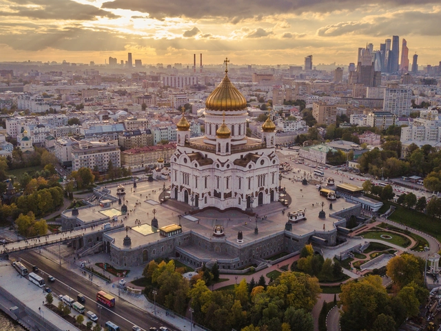 Back Roads of Russia: St Petersburg - Moscow