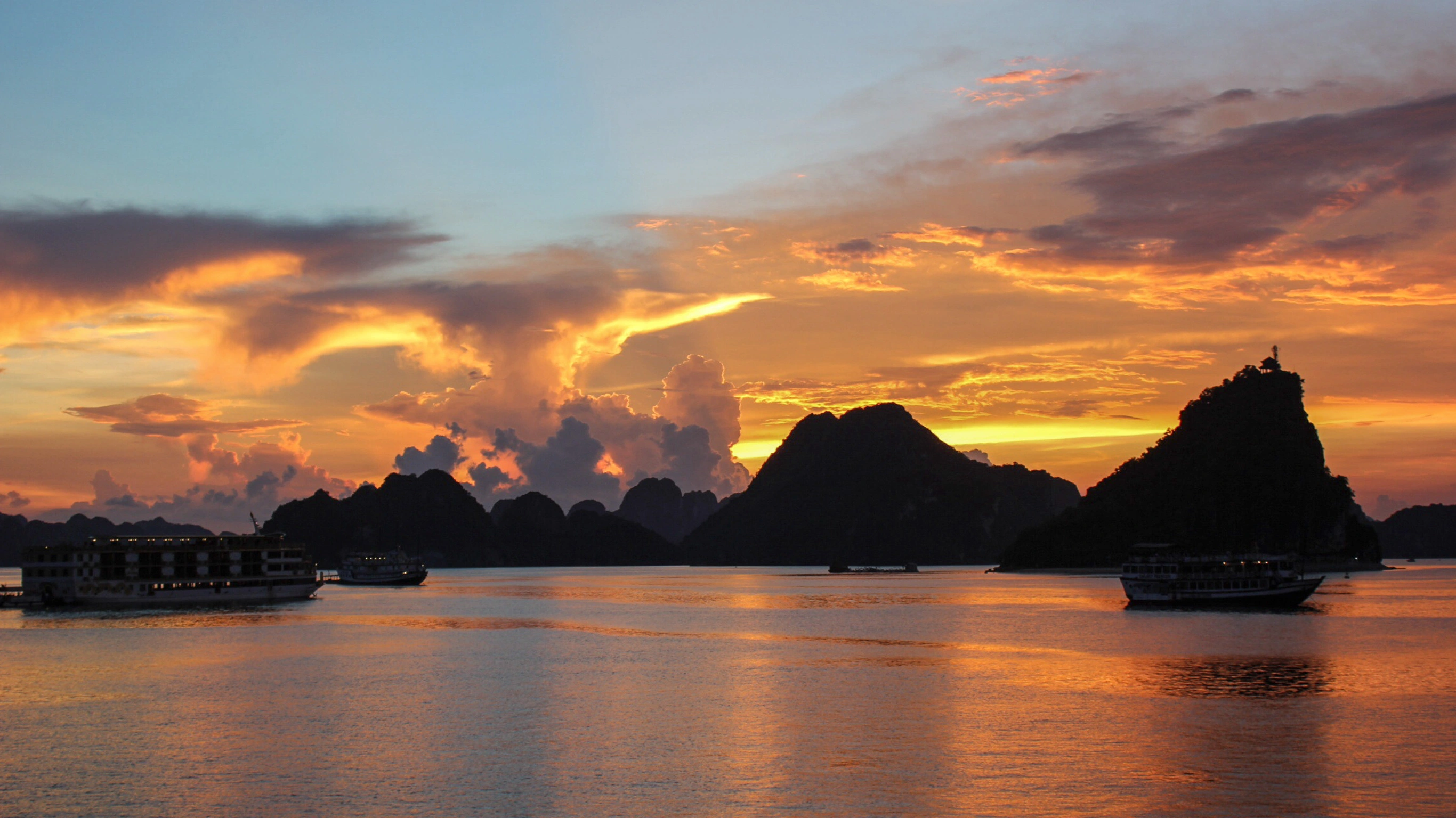 Halong Bay Independent Adventure