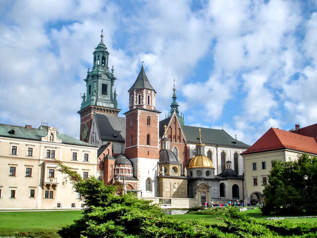 Discovering Poland Warsaw, Gdansk, Torun, Wroclaw & Krakow