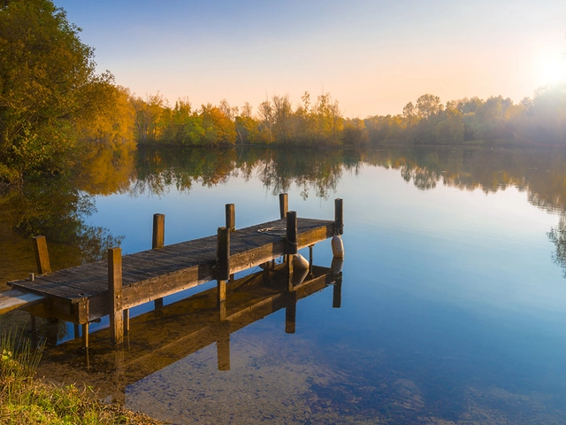 River Thames: Hike, Bike & Kayak (Source to Sea)