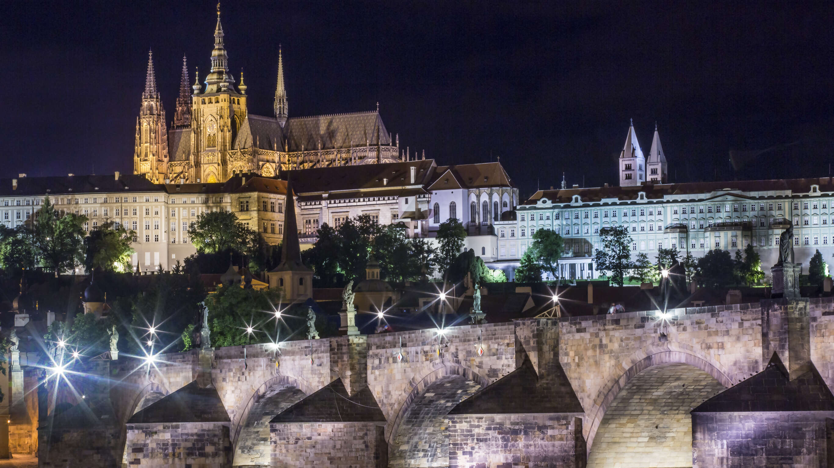 Rome to Paris: Cobblestones & Cuisine