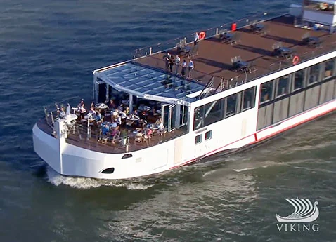 Danube Waltz (river)