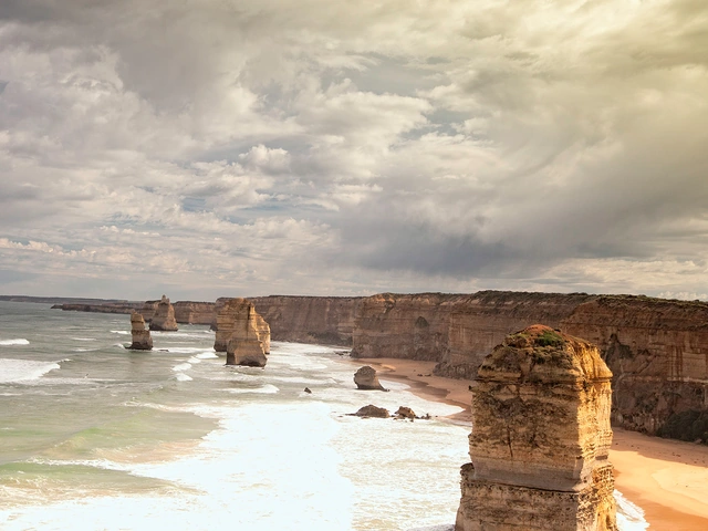 Great Ocean Road East–Adelaide to Melbourne