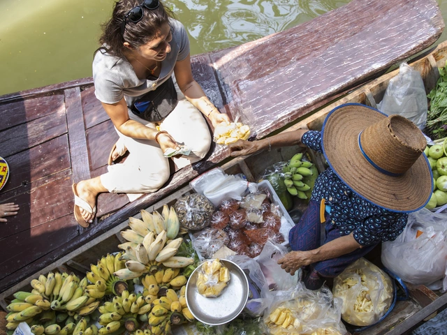 Bangkok Day Tour: Ayutthaya and River Cruise (full day)