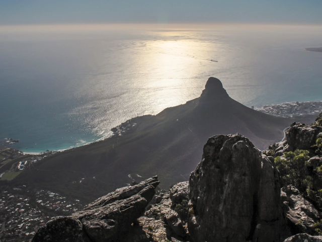 Serengeti, Falls & Cape Town Overland: Sunsets & Safaris