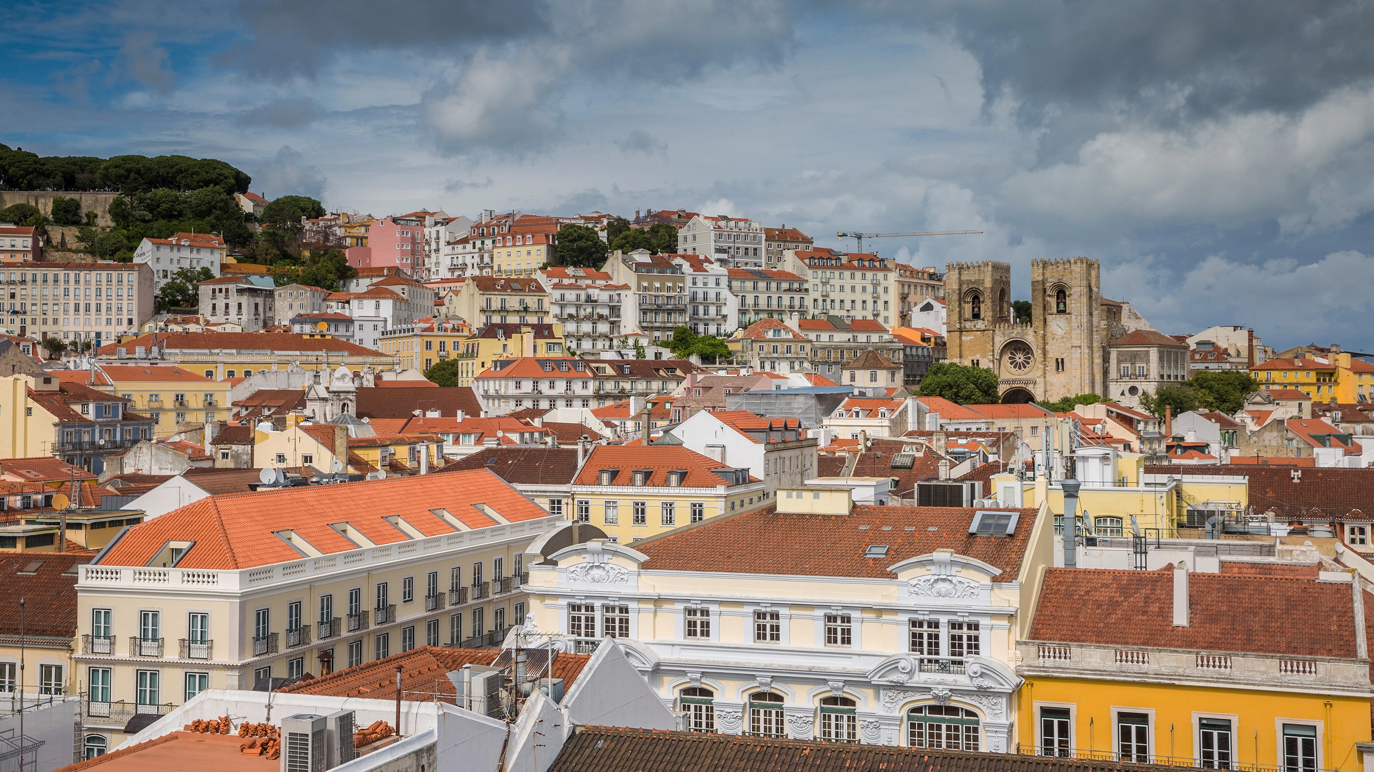 Rome to Lisbon: Coasts & Countryside