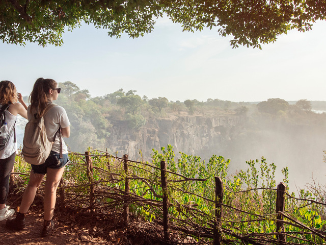 Cape Town to the Serengeti: Deserts & Wilderness