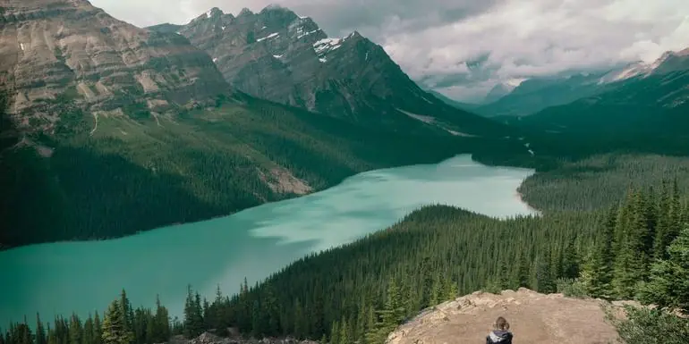 Discover the Canadian Rockies - Eastbound