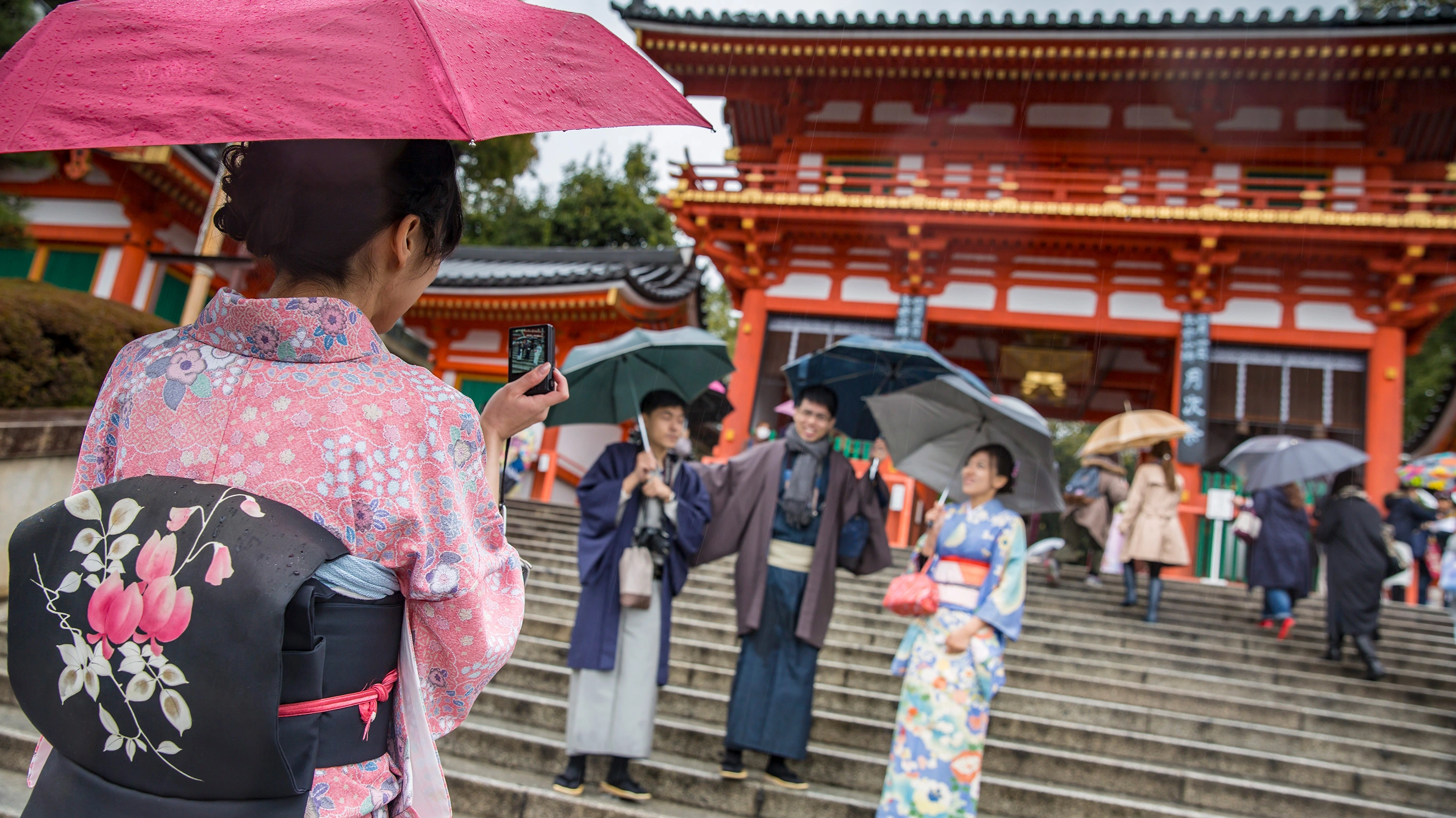 Japan: Tokyo Nights & Kyoto Temples