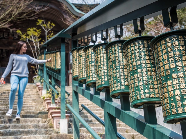 Japan: Castles & Cuisine