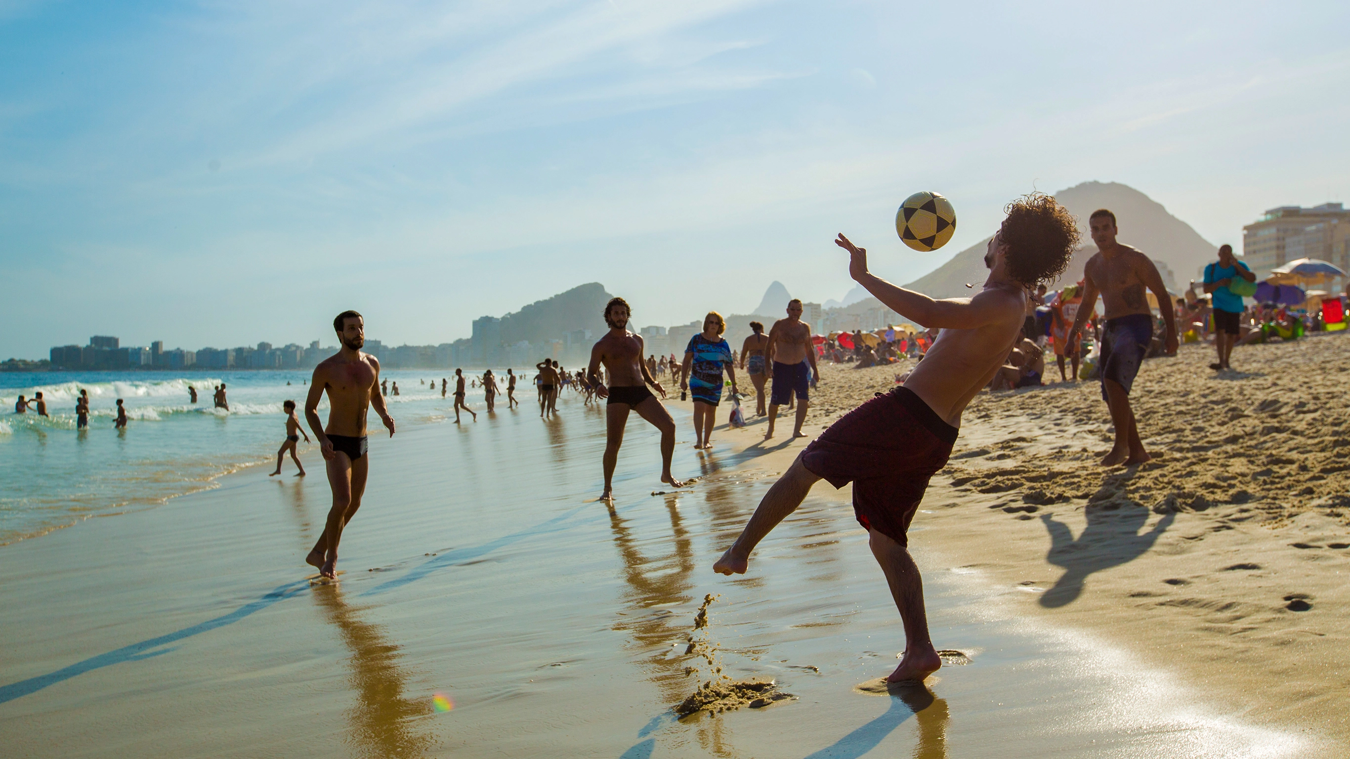 Bolivia to Brazil: Highlands & Coastlines