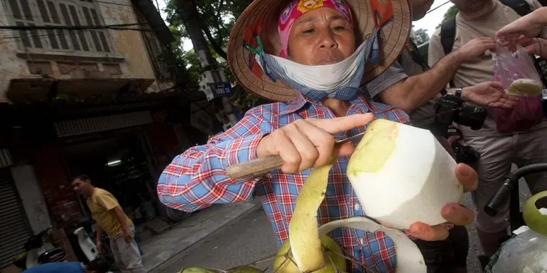 Ho Chi Minh City Day Tour: Street Food (half day)