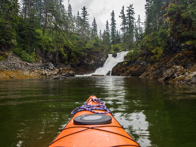 Hike Alaska: Valdez and Wrangell St Elias